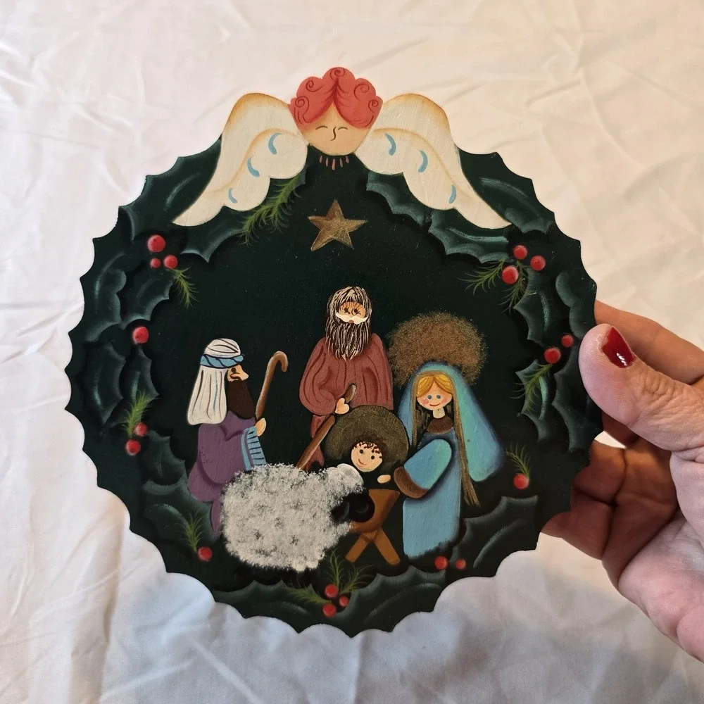 Vtg. Wooden Lazy Susan Hand-Painted Christmas Nativity Holly Berry‎ 7.25